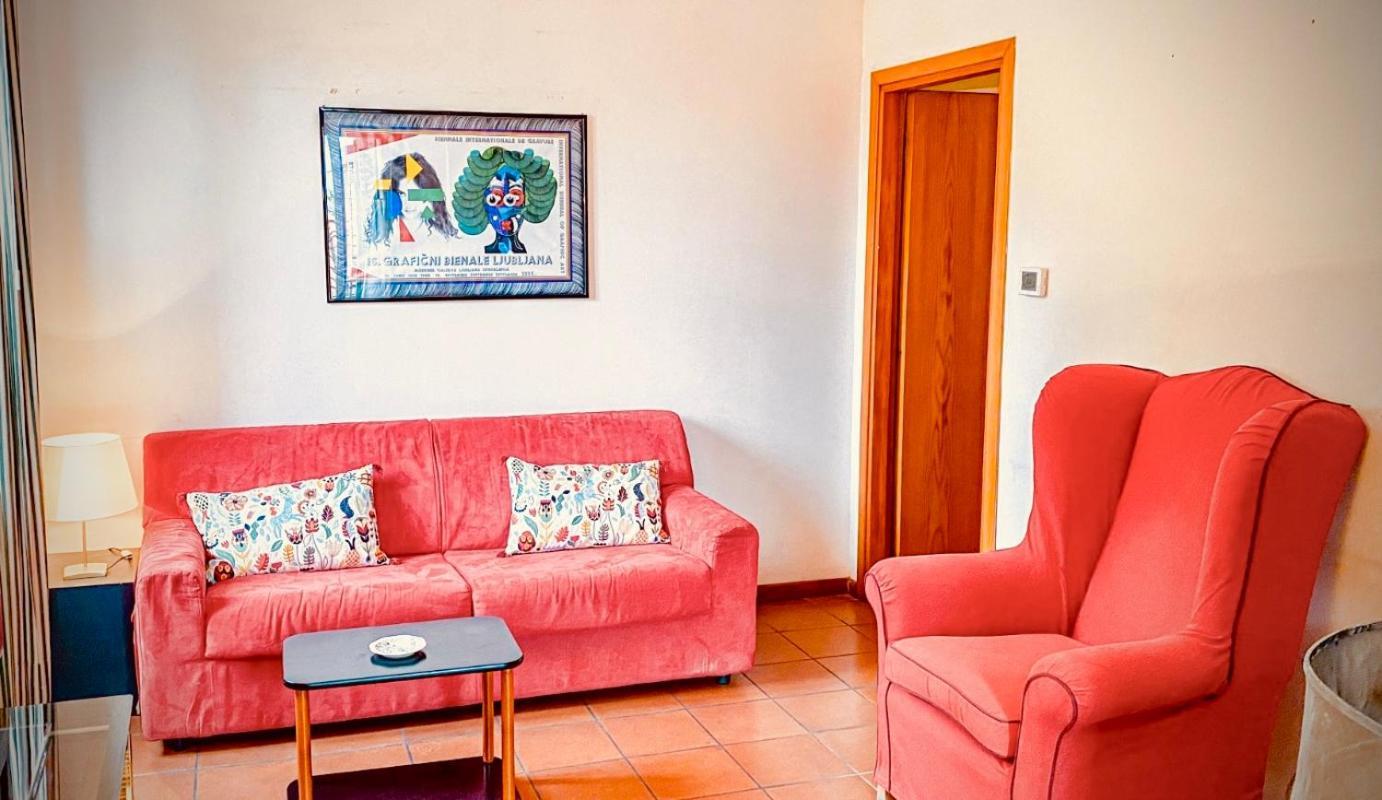 Le Residenze Dei Serravallo Trieste Exteriör bild