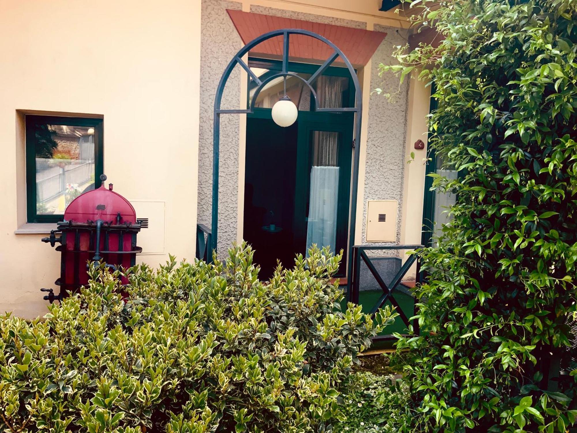 Le Residenze Dei Serravallo Trieste Exteriör bild
